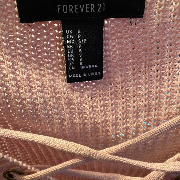 Long sleeve mesh, knit top - Picture 3 of 4